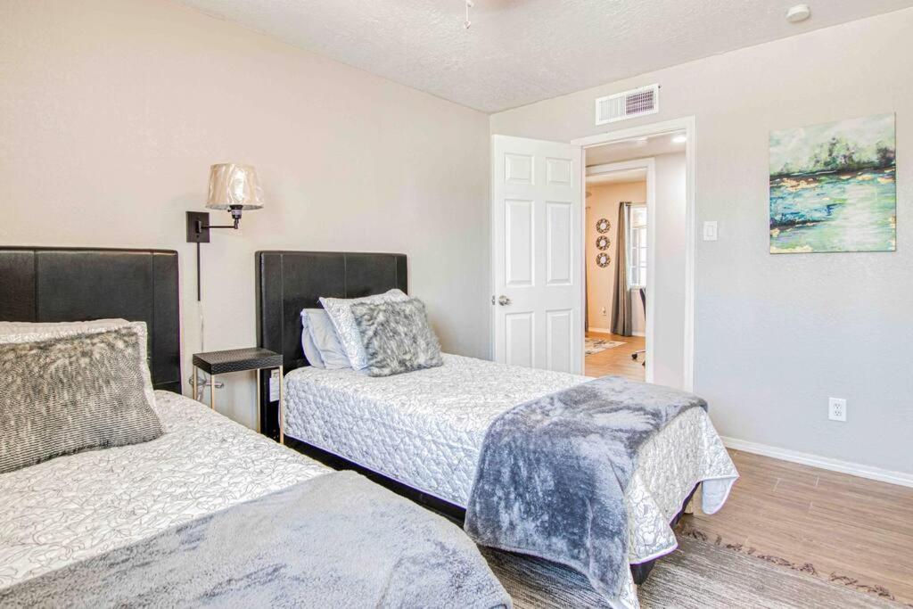 Вилла My Cozy Duplex A In The Heart Of West Side Эль-Пасо Экстерьер фото